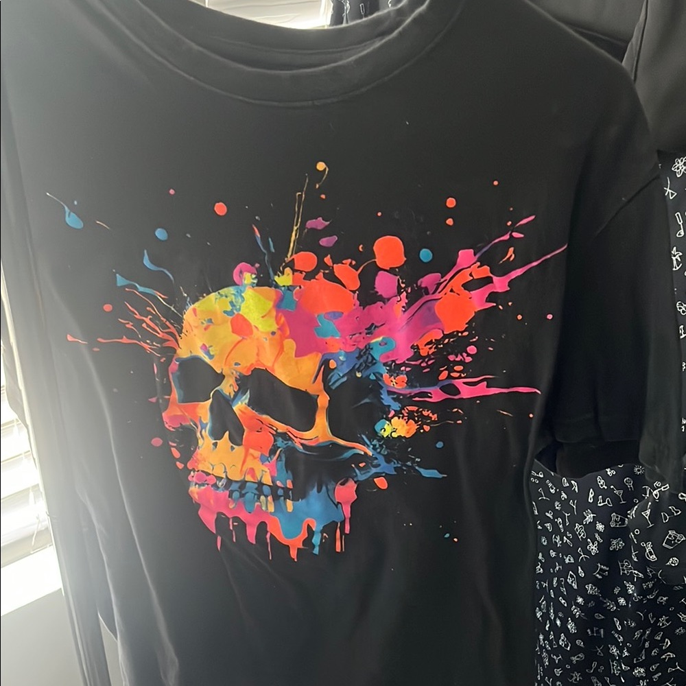 Colorful Skull Graphic T-Shirt